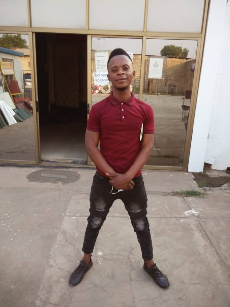 Brother Emerson – Muziona