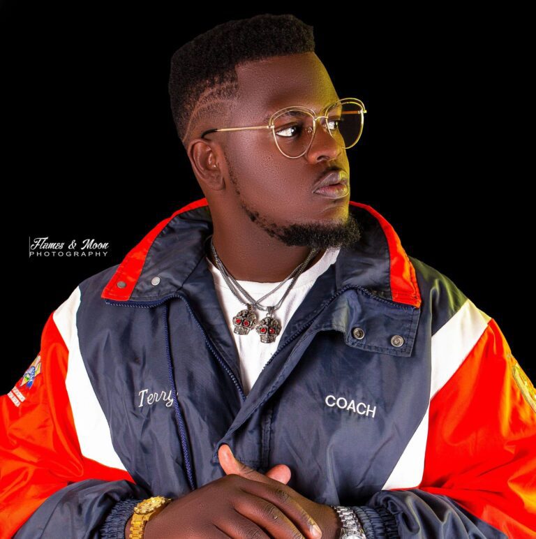 Drifta Trek ft Dr Bishop Rev Nkongolo – Papa