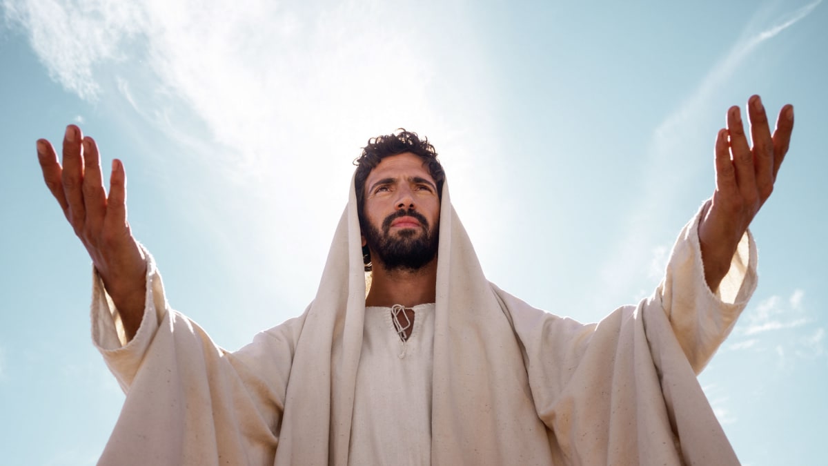VIDEO: Pethias Minister – Jesus You Love Me
