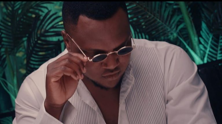 Esii ft T-Sean You Deserve It