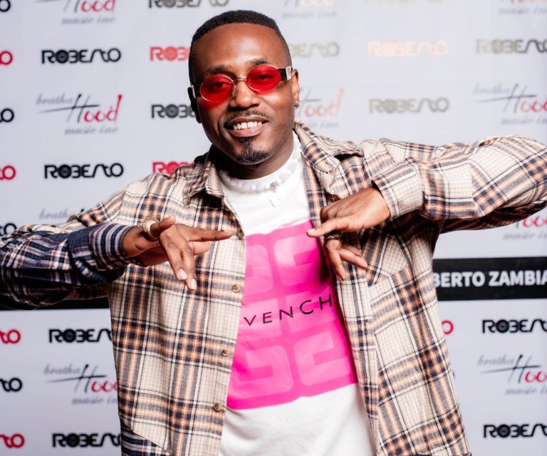 Roberto – Nobody